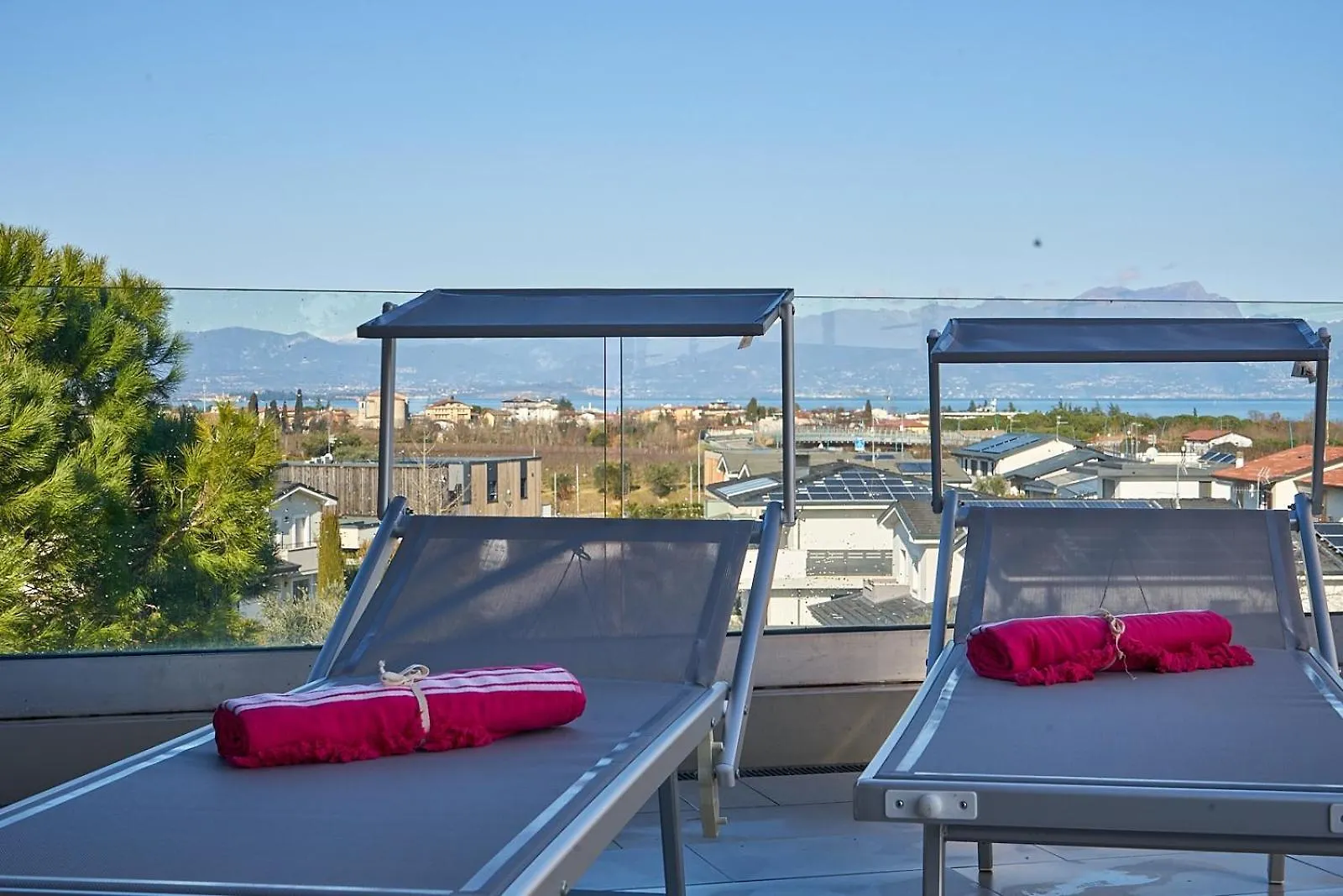 The Lake Queen - Big Terrace And Pool Peschiera del Garda