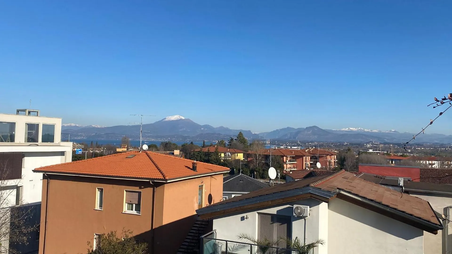 Appartement The Lake Queen - Big Terrace And Pool Peschiera del Garda