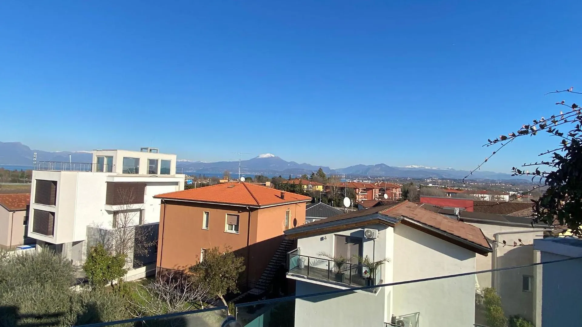 The Lake Queen - Big Terrace And Pool Peschiera del Garda Appartement
