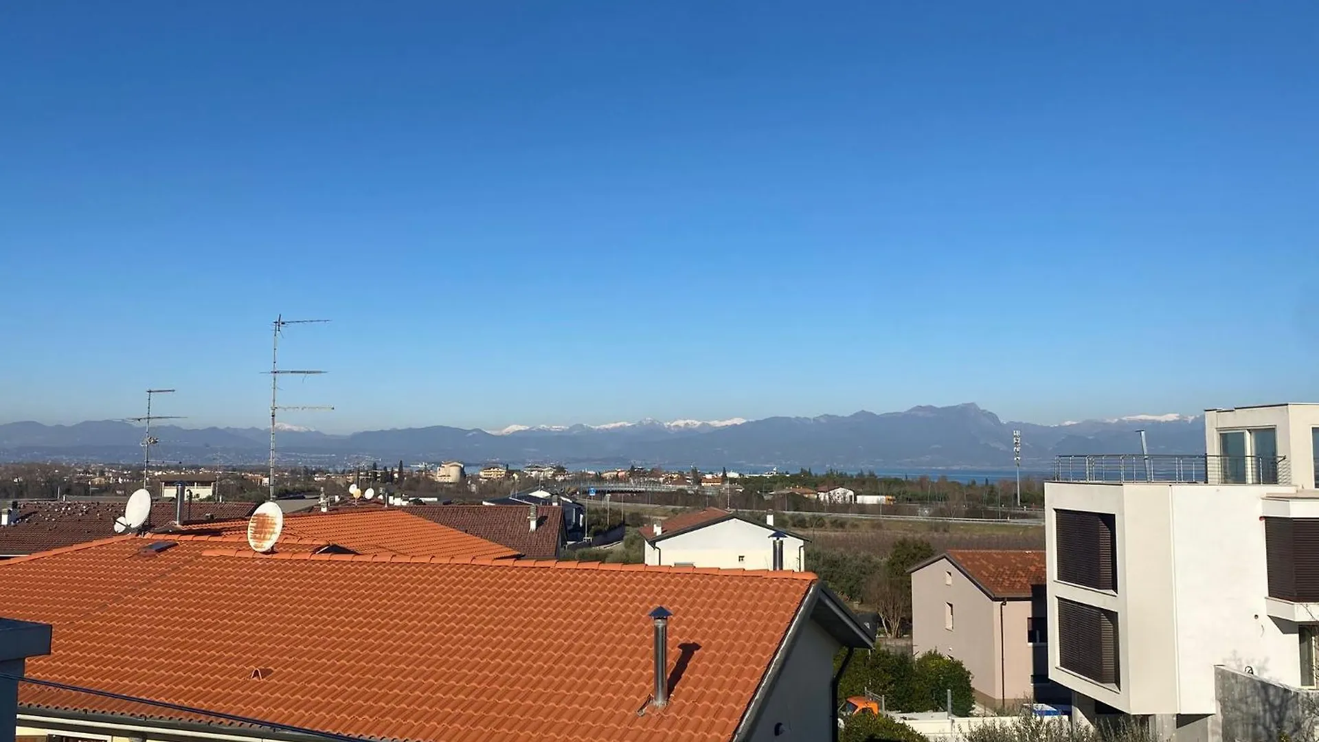 Appartement The Lake Queen - Big Terrace And Pool Peschiera del Garda Italië
